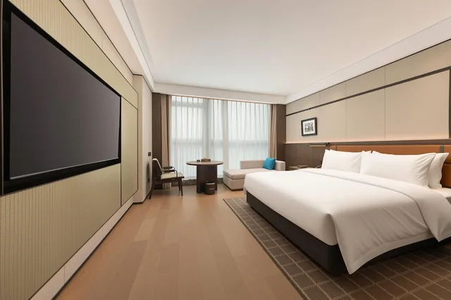 غرفة غراند بسرير كينج للمدخنين، Wyndham Fuzhou Gulou 3/6