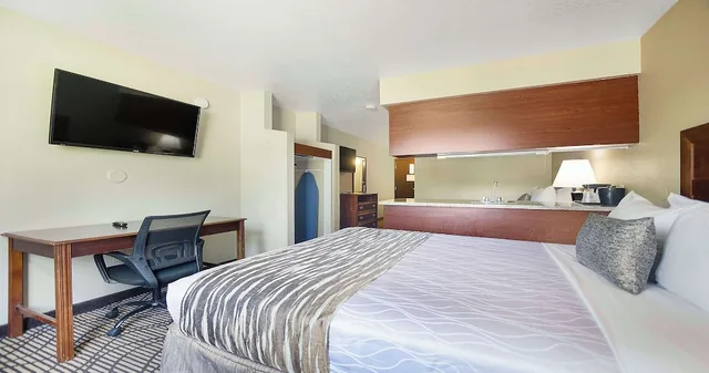 غرفة قياسية بسريرين كوين، Surestay Plus Hotel By Best Western Rocklin 2/8