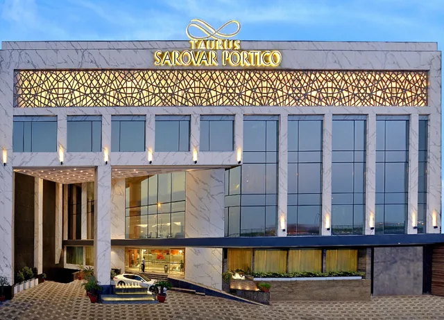 غرفة بريميوم مفردة، Taurus Sarovar Portico New Delhi 1/1