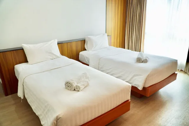 غرفة سوبيريور بسريرين منفصلين، NJOY Prestige Grand Hotel Don Mueang 2/10