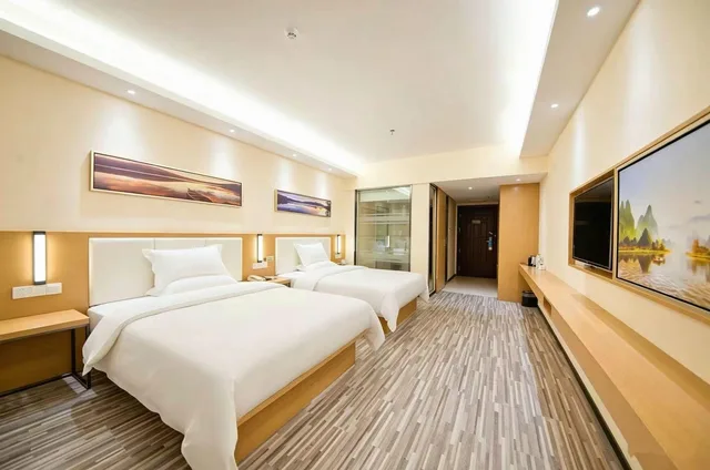 غرفة ديلوكس بسريرين منفصلين، Borrman Hotel Guilin North Railway Station Hengda Square 1/1