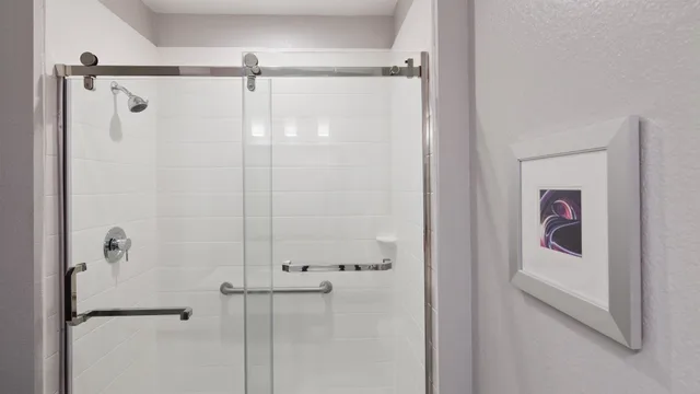 غرفة قياسية بسرير كينج بمطبخ صغير، Best Western Plus Buda Austin Inn and Suites 7/8