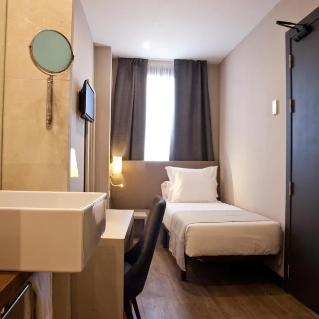 غرفة مفردة، May Ramblas Hotel 4/10