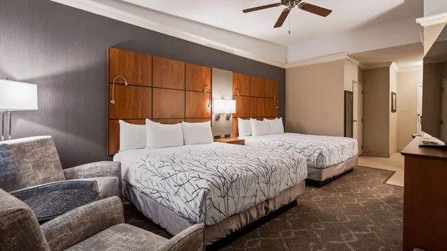 جناح بغرفتي نوم، Best Western Plus Silver Saddle Inn 1/2