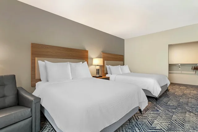 Candlewood Suites Morristown West by IHG، موريستاون 15/50
