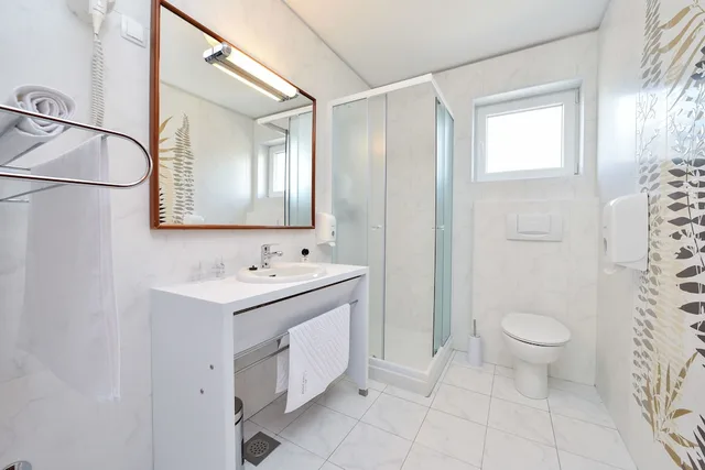 غرفة ثلاثية بثلاثة أسرّة، Hotel Zadar 5/6