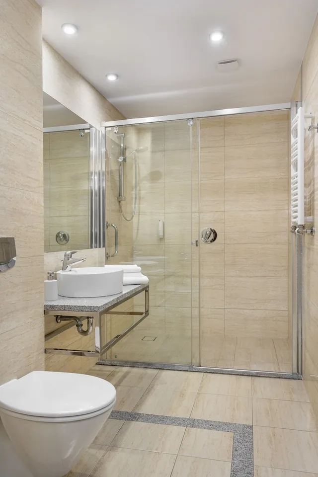 غرفة بزنس بسريرين منفصلين، HOTEL MODERNO 2/2