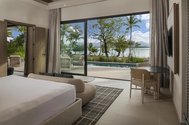 1 Bedroom, Azure, Club, Suite, Bungalow, King Bed, Ocean Front، Zemi Miches Punta Cana All-Inclusive Resort, Curio by Hilton 1/5