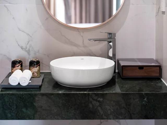 غرفة ديلوكس بسرير كينج، L'Signature Hotel & Spa 5/5
