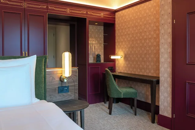 غرفة ديلوكس بسرير كينج، Cresta Palace 4/5