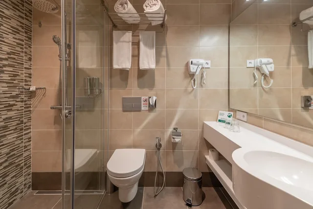 غرفة قياسية بسرير كينج، Hayasa Hotel Yerevan 5/6