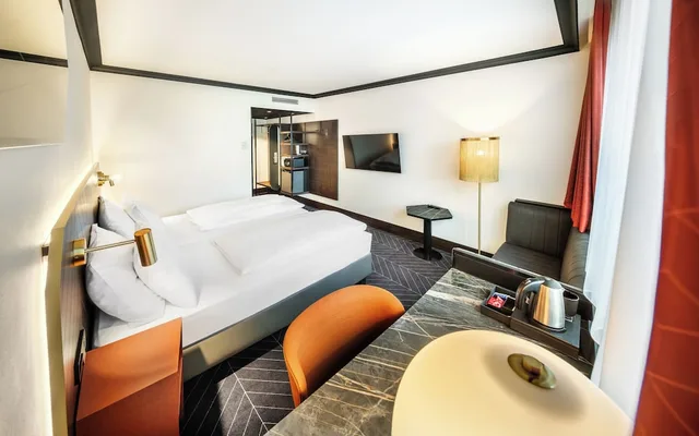 غرفة حصرية بسرير مزدوج، Vienna House by Wyndham Diplomat Prague 3/4