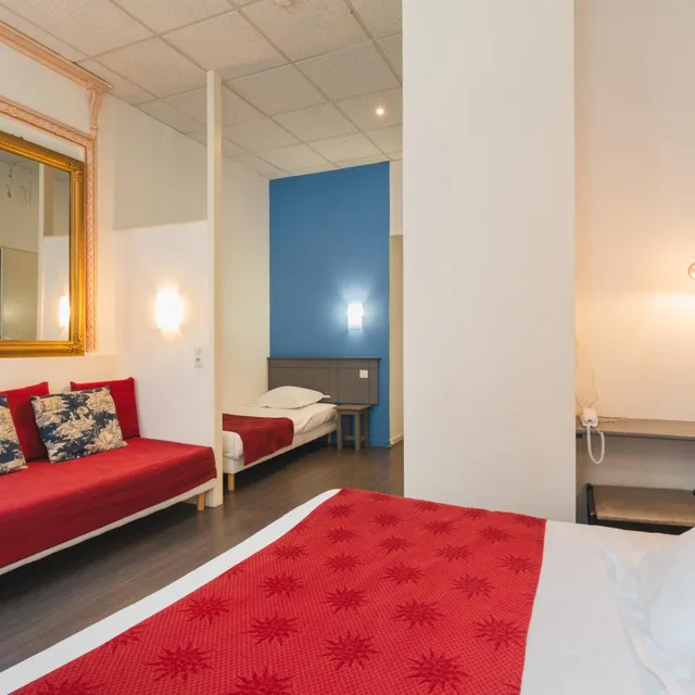 غرفة رباعية، Hotel Christian 5/10
