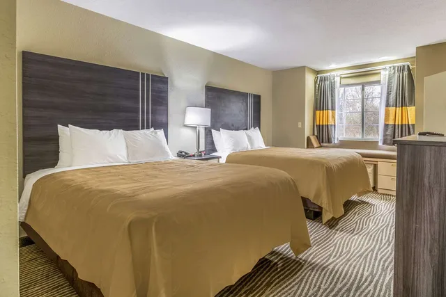 غرفة بسريرين كوين، Quality Inn & Suites North Lima - Boardman 1/3