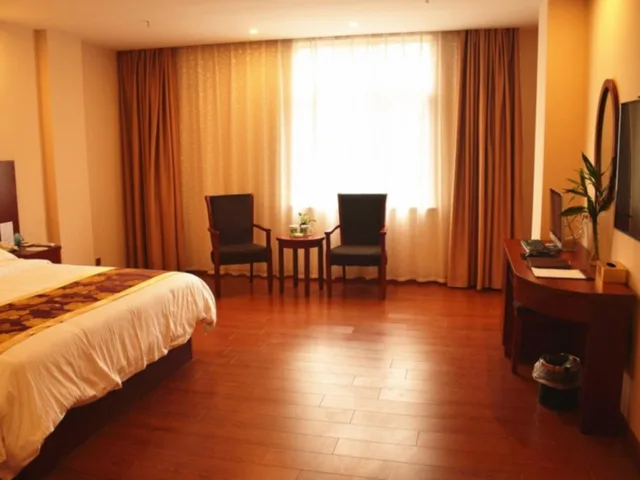 غرفة سوبيريور بسرير مزدوج، GreenTree Inn Jiangxi Shangrao Qianshan Ehu Avenue Express Hotel 2/2