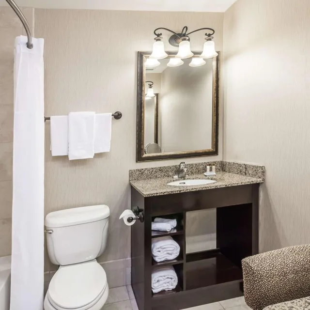 جناح بسرير كوين لذوي الإعاقة، Hawthorn Suites by Wyndham West Palm Beach 5/6