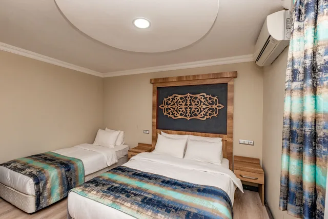 غرفة قياسية ثلاثية، Linda Expo Palace 2/2