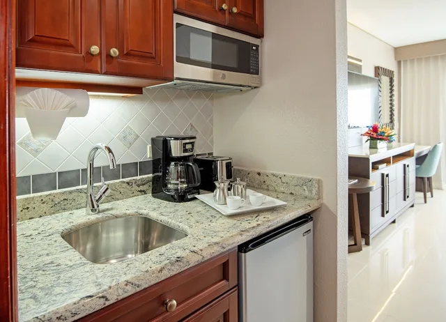 Superior, King Bed, Ocean Front, Kitchenette، The Villas at Simpson Bay Beach Resort 6/6
