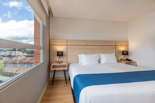 غرفة بريميوم بسرير مزدوج بإطلالة، Pop Art Hotel Y Centro De Convenciones 4/6