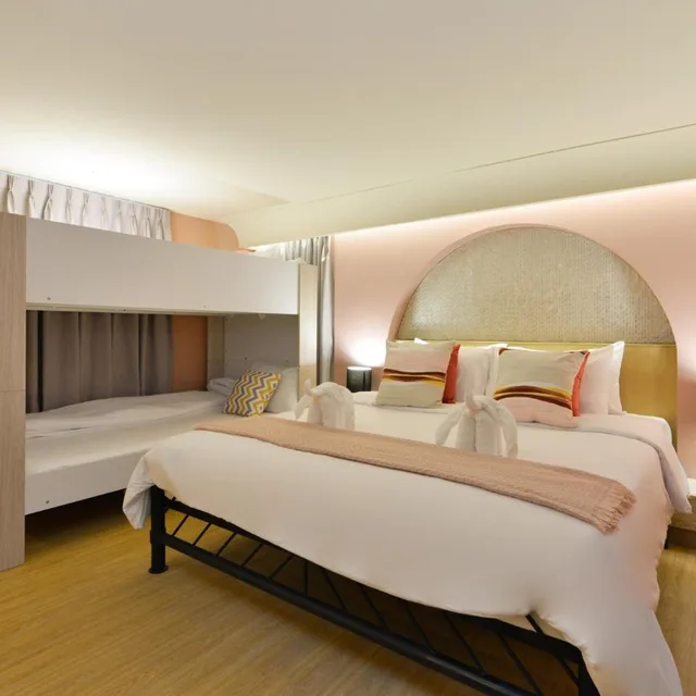 غرفة ديلوكس عائلية، Kastel Bangkok Hotel 1/3