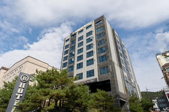 جناح، Brown Dot Hotel Incheon Songdo 1/1