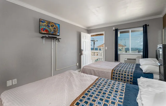 غرفة سوبيريور بسريرين مزدوجين، Boardwalk Hotel Charlee Beach House Rentals 2/7