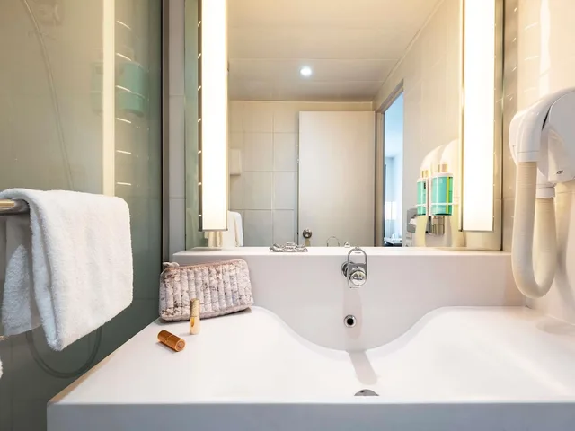 غرفة كلاسيكية بسريرين منفصلين، Novotel Belfort Centre Atria 7/7