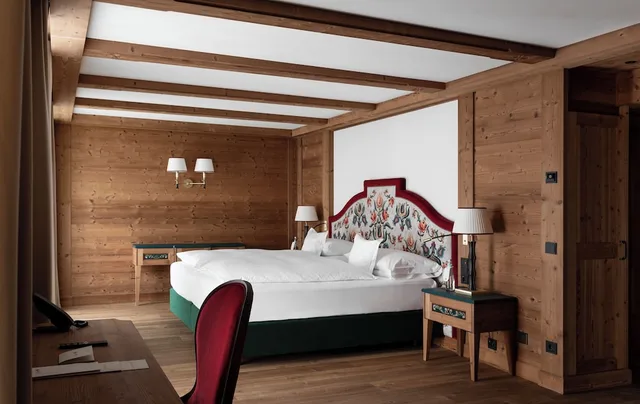 جناح جونيور بسرير كينج بإطلالة على الجبل، Hotel Tyrol 4/7