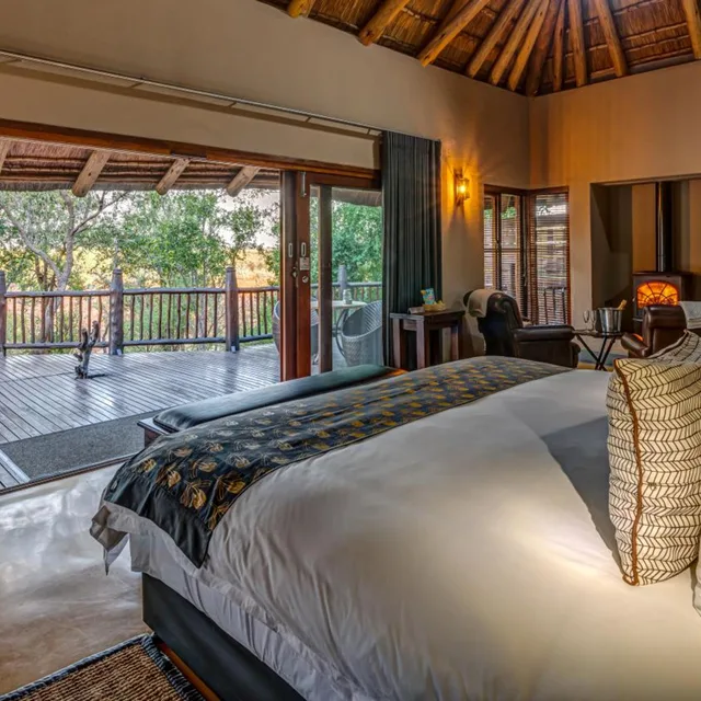 جناح بمسبح خاص، Etali Safari Lodge 4/8