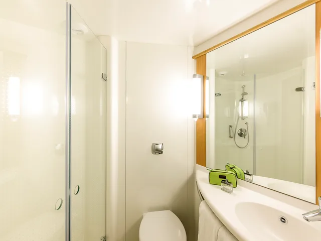 غرفة قياسية مفردة، ibis Lugano Paradiso 1/12