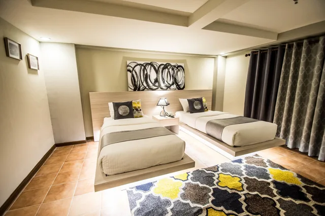 جناح بسريرين منفصلين، Almont City Hotel 2/3