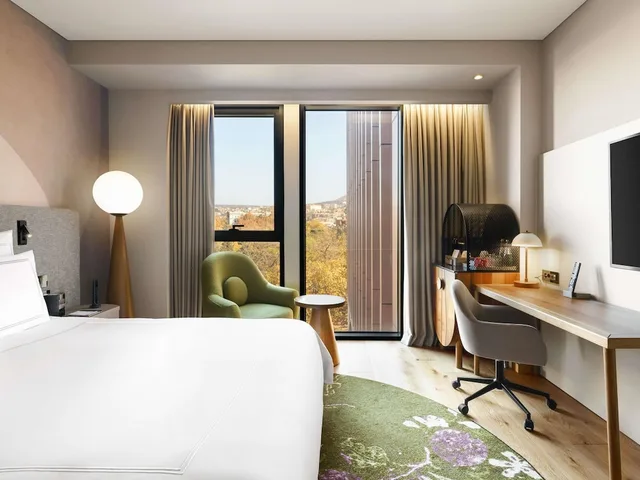 Swiss, Business, Double Bed، Swissotel Tbilisi 3/9