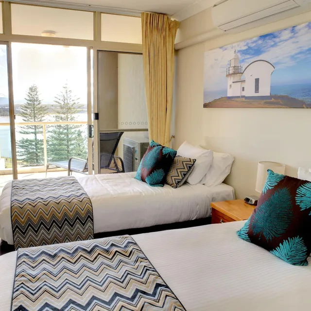 3 Bedrooms, Apartment, Water View، Northpoint Apartments 3/7