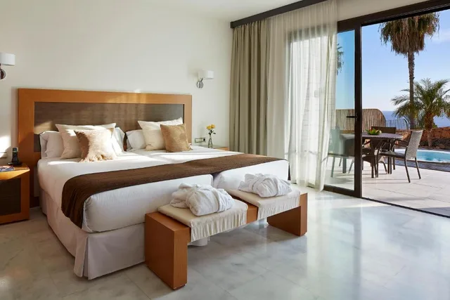 3 Bedrooms, Villa, Suite Villa Maria 3/3