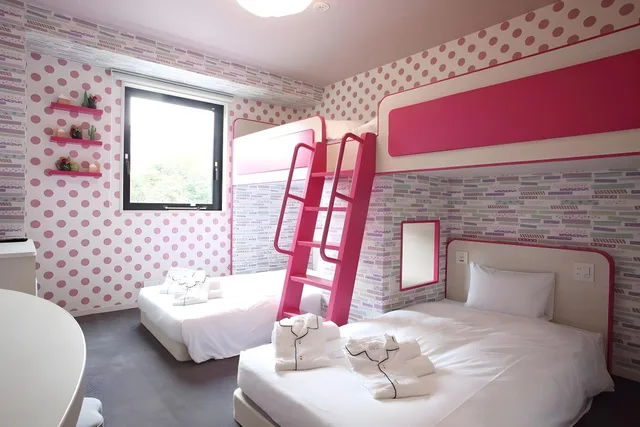 غرفة بأسرّة بطابقين وسرير بطابقين، HOTEL EURASIA MAIHAMA ANNEX 1/1
