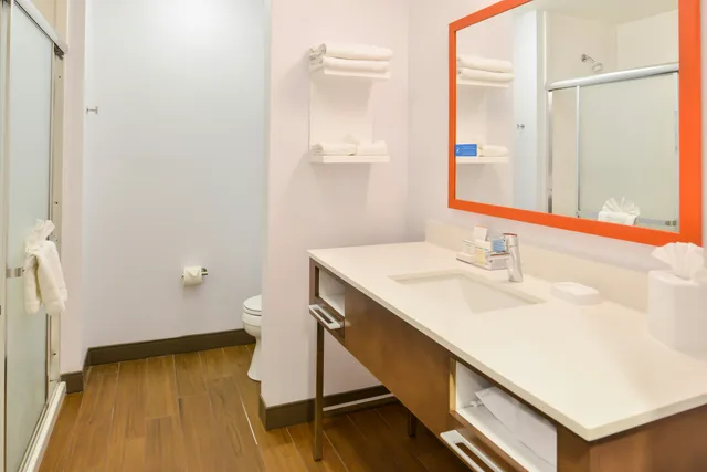 غرفة بسريرين كوين، Hampton Inn Statesville 8/10