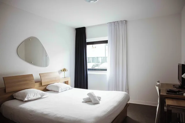 Classic, Studio, King Bed, Teneo Apparthotel Bordeaux Merignac Aeroport 2/10