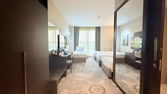 غرفة قياسية رباعية بأربعة أسرّة، فندق ام من ميلينيوم(M Hotel Makkah By Millennium) 3/3