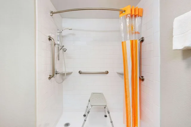 1 Bedroom, Suite, 2 Queen Beds, La Quinta Inn & Suites by Wyndham DC Metro Capital Beltway 4/5