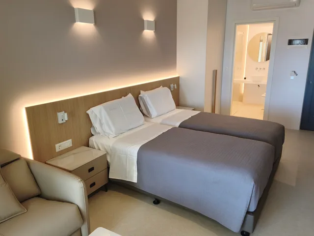 Superior, Lateral Side Sea View, Top Floor، KOS Palace 4/10