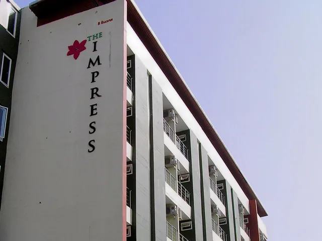 Superior, The Impress Khonkaen Hotel 1/1