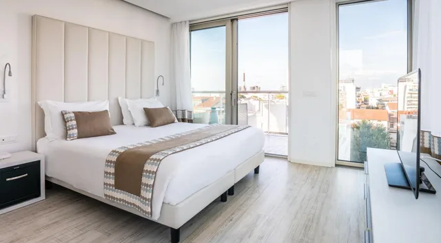 جناح جونيور بإطلالة على البحر، Bellini Hotel 5/10