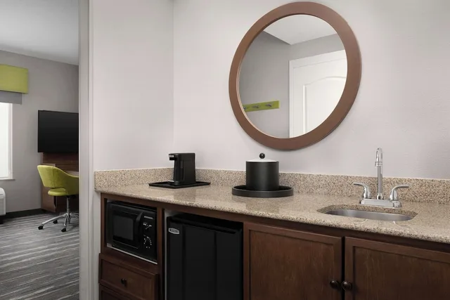 جناح استوديو بسريرين كوين مع أريكة، Hampton Inn Suites Durham North I85 7/7