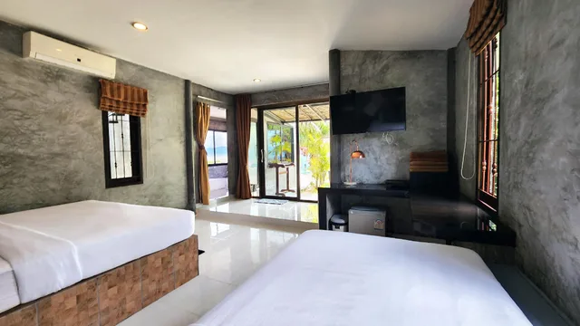 4 Bedrooms, Beach Villa, Sea Front، Sabaii Bay Resort 1/2