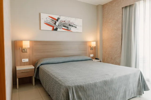 غرفة قياسية بإطلالة على البحر، Hotel Lodomar Spa And Talasoterapia 1/4