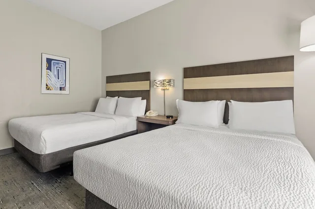 جناح بسريرين كوين بإطلالة على الجبل مع أريكة، Holiday Inn Express Princeton I-77 5/6