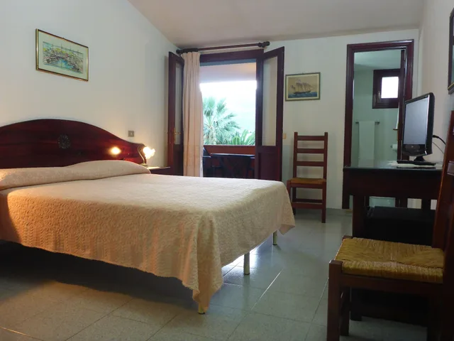 Design, Queen Bed، Hotel Sortale 2/10