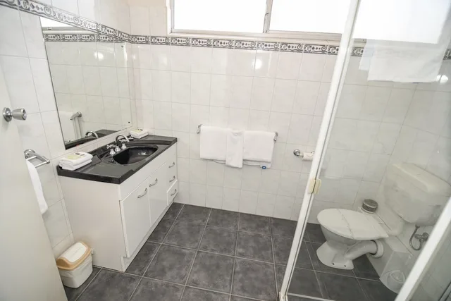 غرفة عائلية بسرير كوين وسريرين منفصلين، DANDENONG MOTEL 3/7