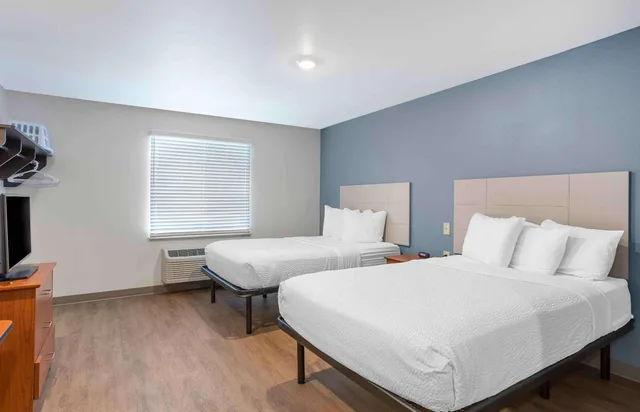 Room, 2 Double Beds, Extended Stay America Select Suites - Springfield - South - Battlefield 1/5