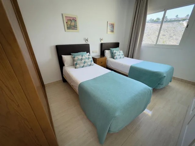 شقة بسريرين مزدوجين بغرفتي نوم مع أريكة، Holiday Club Sol Amadores 6/10
